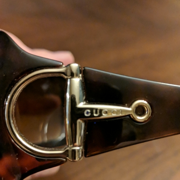 Gucci Sunglasses - Picture 3 of 8